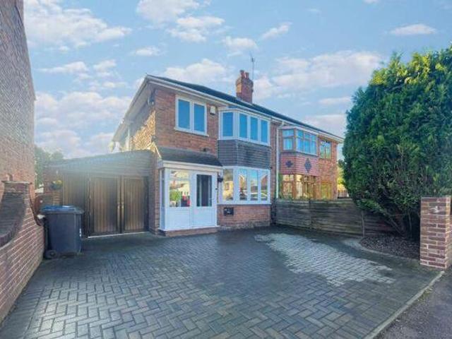 House for sale in Chase Terrace, Lichfield