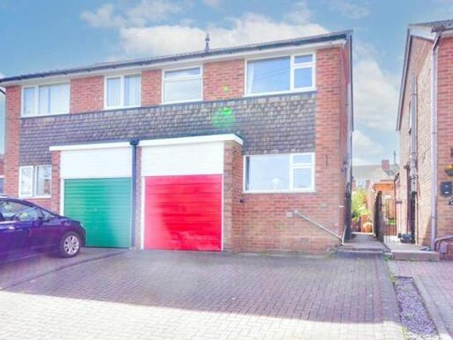 House for sale in Chase Terrace, Lichfield