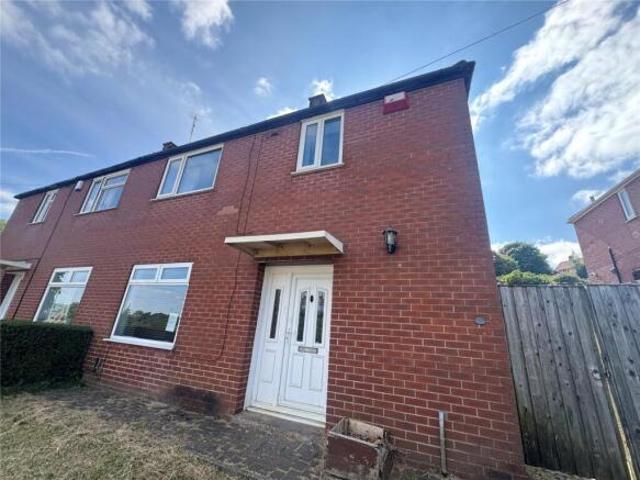 Farm for sale in Farnley, West Yorkshire