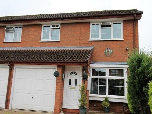 House for sale in Reading