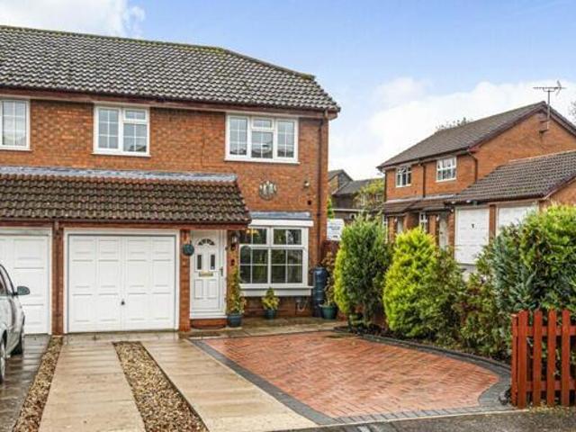 House for sale in Reading