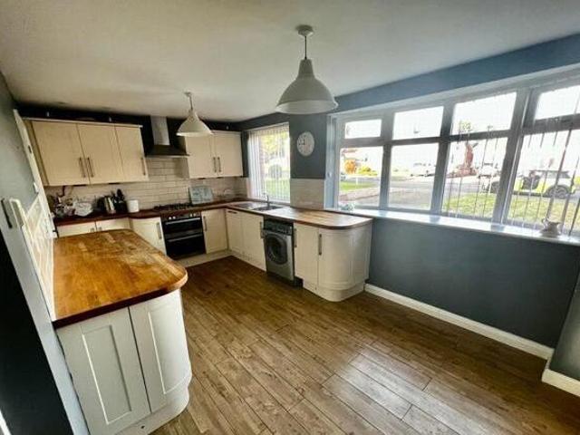 House for sale in Broomhill, Chadsmoor