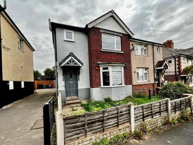 House for sale in Broomhill, Chadsmoor