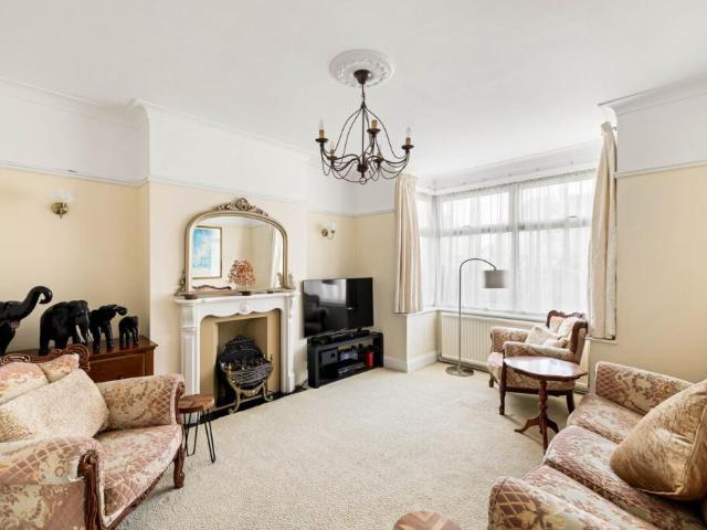 Farm for sale in Folkestone