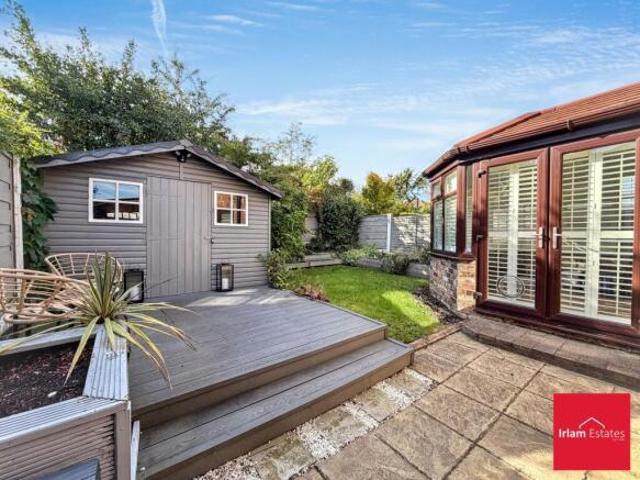 Farm for sale in Glazebrook, Warrington
