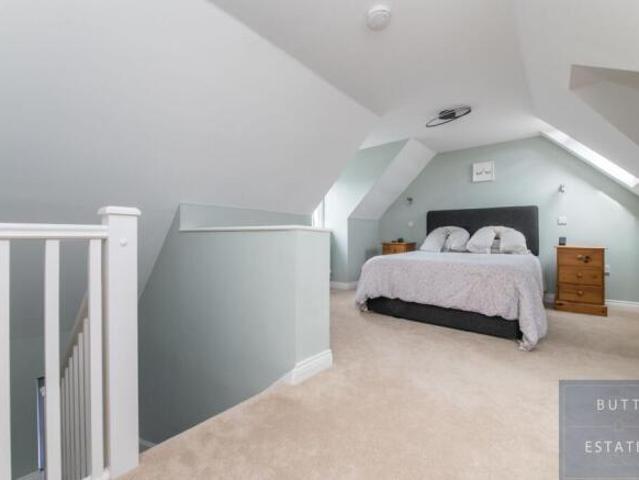 Farm for sale in Newcourt, Watergate