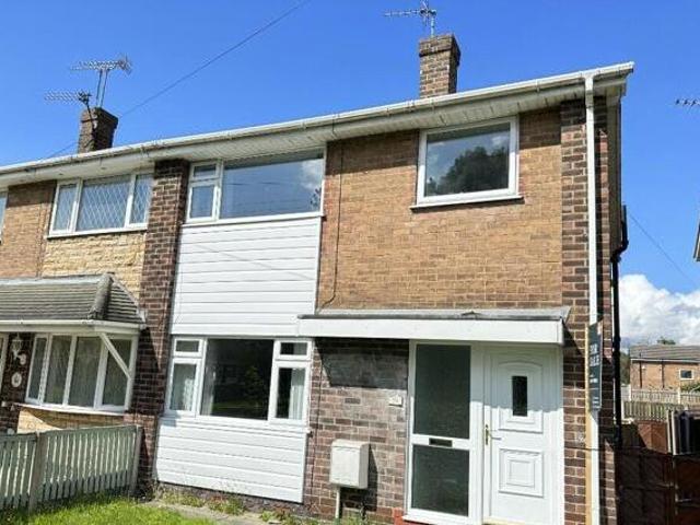 House for sale in Round Hill, Wakefield