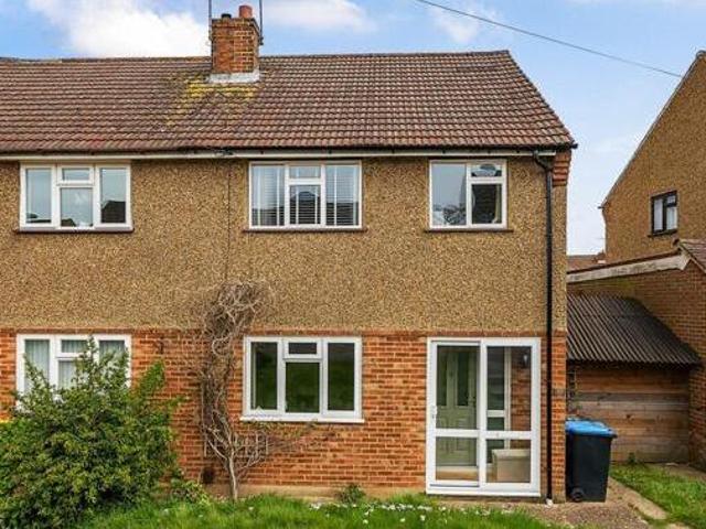 House for sale in Hillview, Surrey