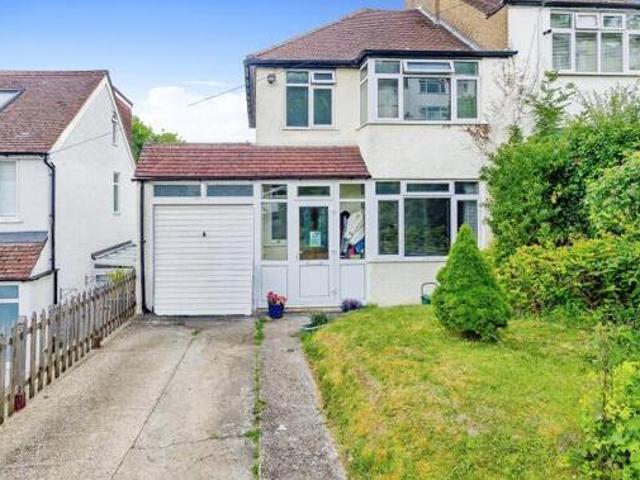 House for sale in Hillview, Surrey