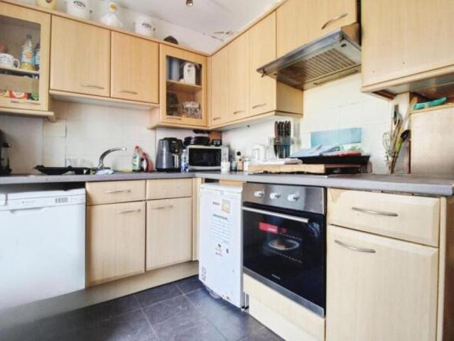 Farm for sale in Gorse Hill, Trafford Park