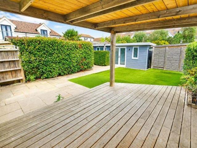 Farm for sale in Midway, Kent