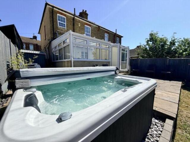 Farm for sale in Ramsgate, Thanet