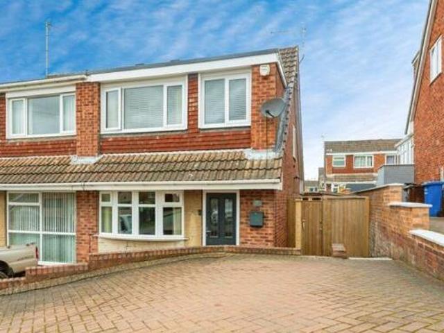 House for sale in Chapeltown, South Yorkshire