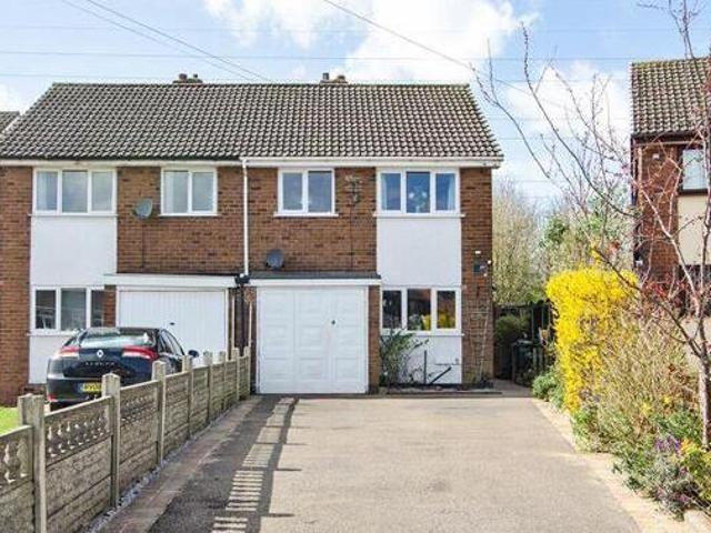 House for sale in Chase Terrace, Lichfield