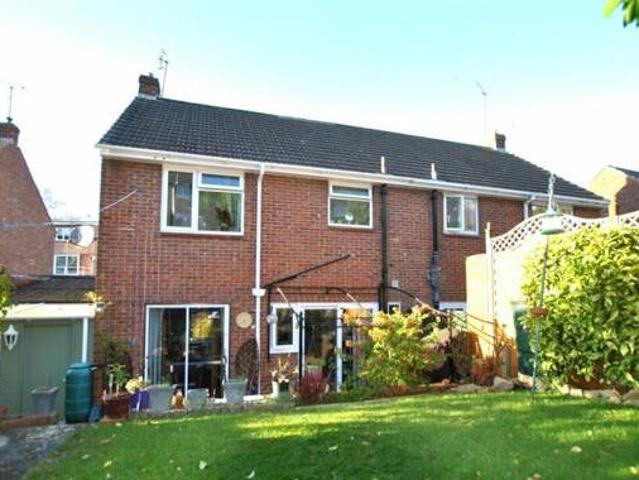 House for sale in Chatham Docks, Chatham