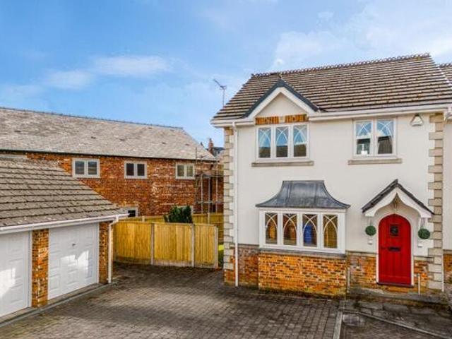 House for sale in Greater Manchester