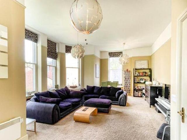 House for sale in Kingsley Moor, Staffordshire