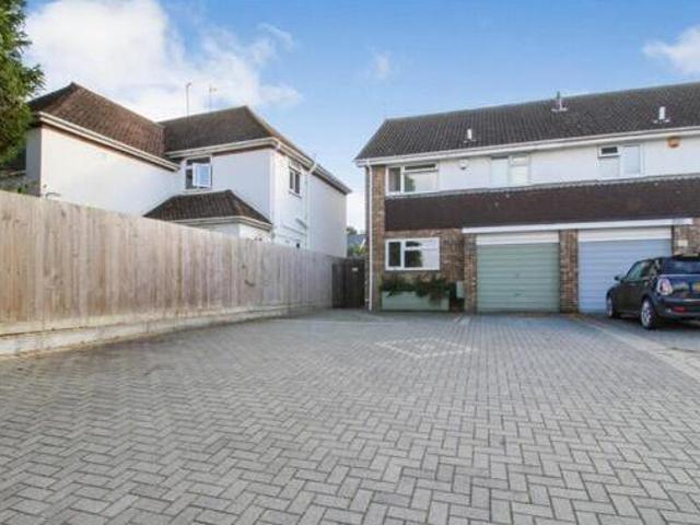 House for sale in Ewens Farm, Golden Valley