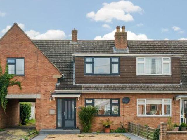 House for sale in Ewens Farm, Golden Valley