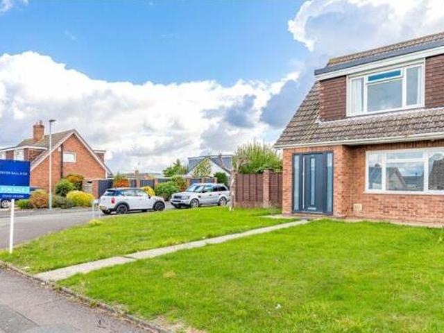 House for sale in Golden Valley, Gloucestershire