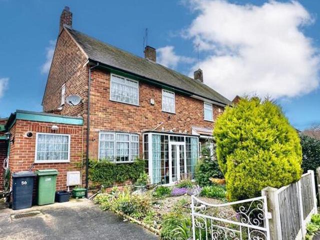 House for sale in Hollingwood, Chesterfield