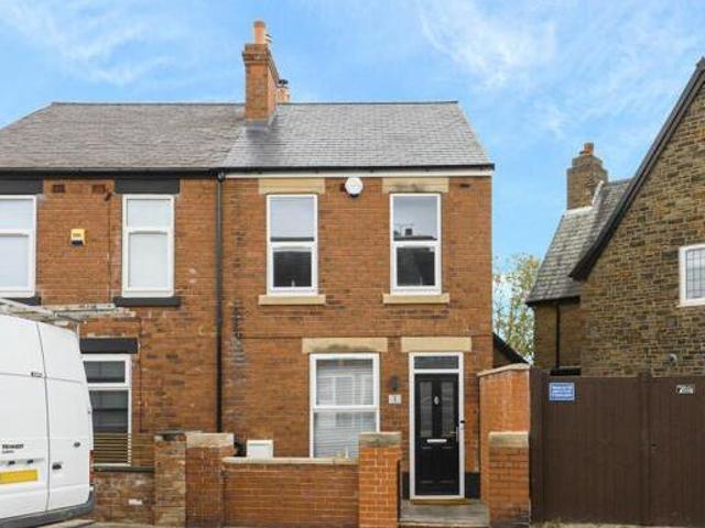 House for sale in Loundsley Green, East Midlands