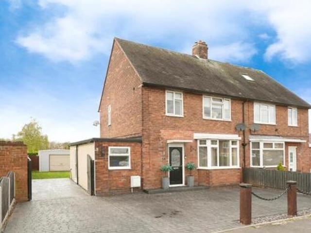 House for sale in Hollingwood, Chesterfield