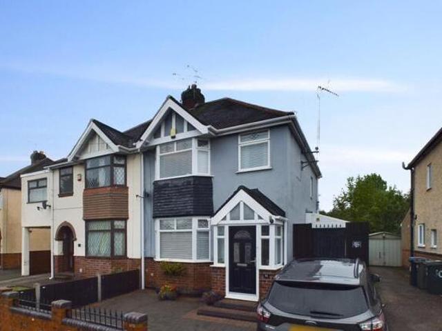 House for sale in Cheylesmore, West Midlands