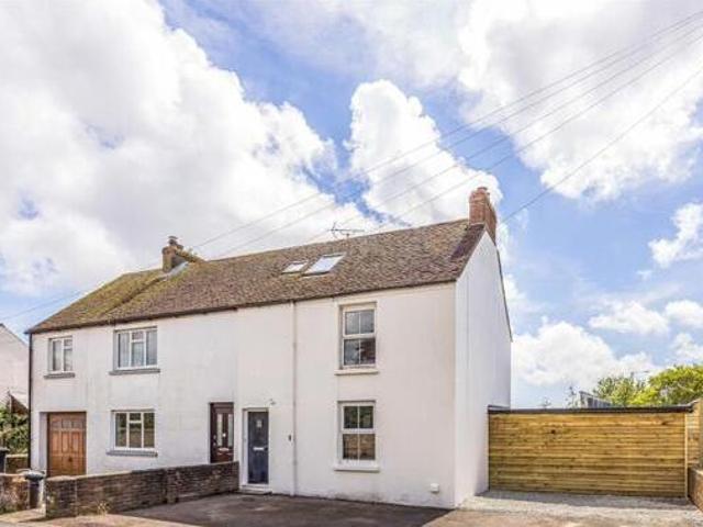 House for sale in Oving, Littlecote
