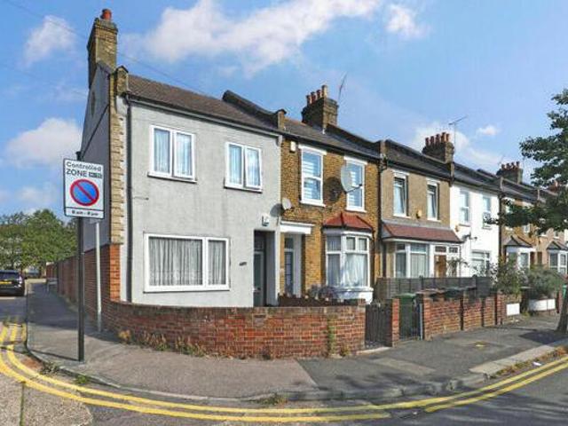 House for sale in Lyons, Greater London
