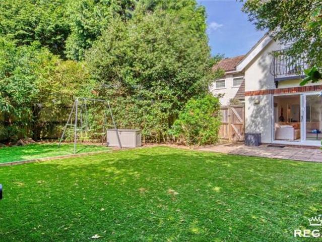Farm for sale in Bournemouth