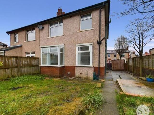 House for sale in Enfield, Backburn