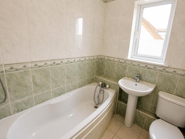 Farm for sale in Church End, Greater London