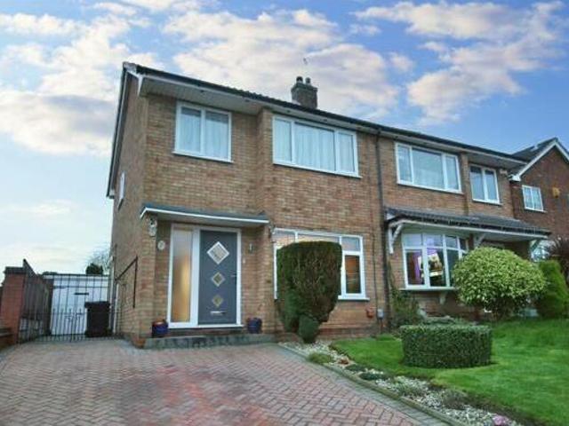 House for sale in Camp Hill, Warwickshire