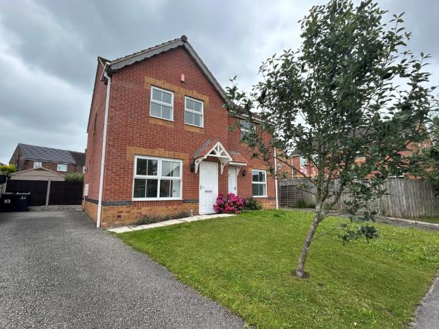Farm for sale in Buttershaw
