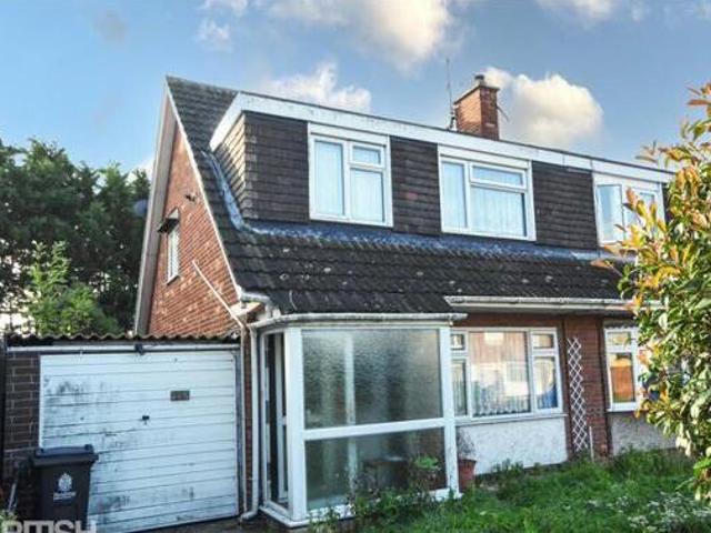 House for sale in Dale Hill, Essex