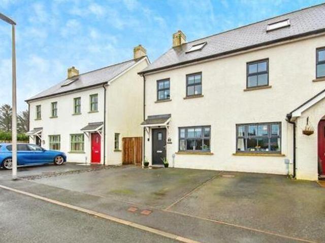 House for sale in Clarbeston Road, Wales