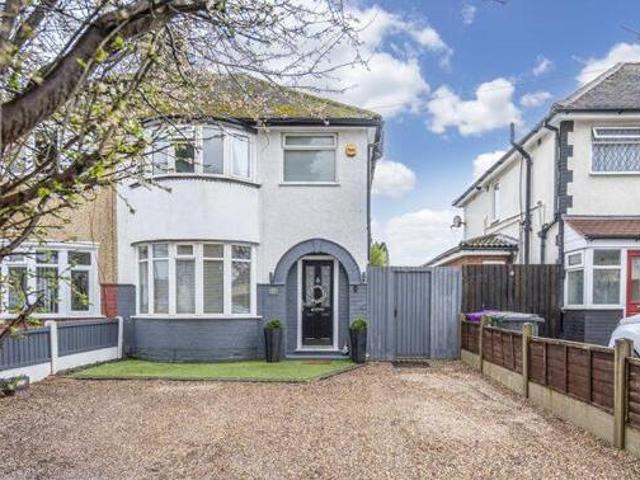 House for sale in Aldersley, Claregate
