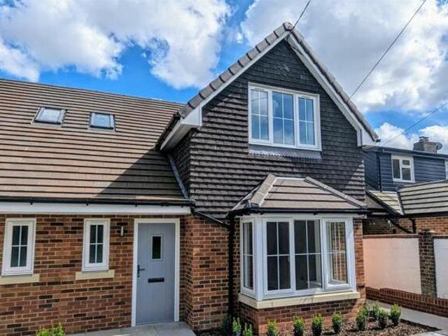 House for sale in Winklebury, Priest Down