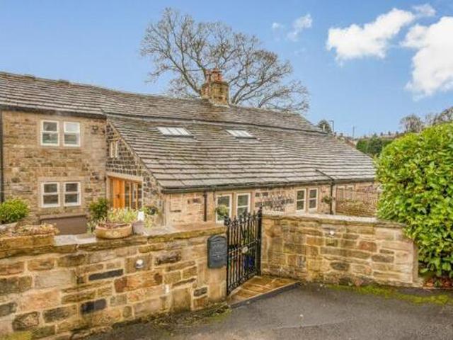 House for sale in Cleckheaton, West Yorkshire