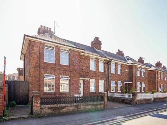 House for sale in Cleethorpes, North East Lincolnshire
