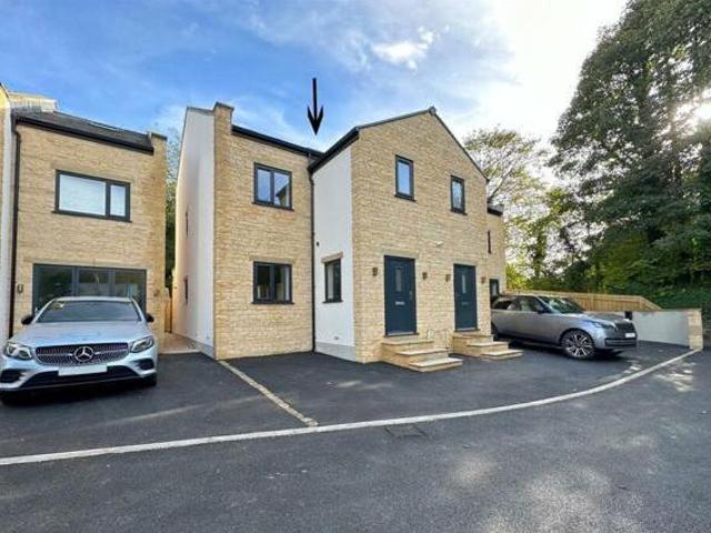House for sale in Waddington, Paradise