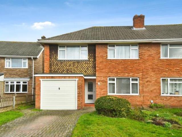 Farm for sale in Rodbourne, Swindon