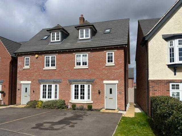 House for sale in Coalville, Leicestershire