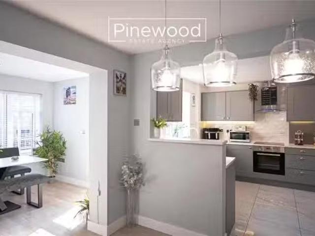 House for sale in Pulford
