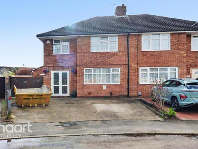 Farm for sale in Spring Park, Luton