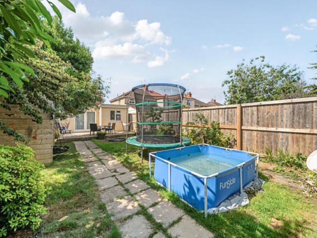 Farm for sale in Swindon