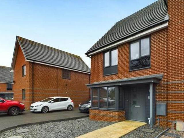 House for sale in Corby, North Northamptonshire