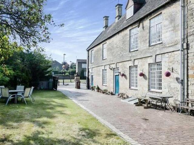 House for sale in Corby Village, Corby