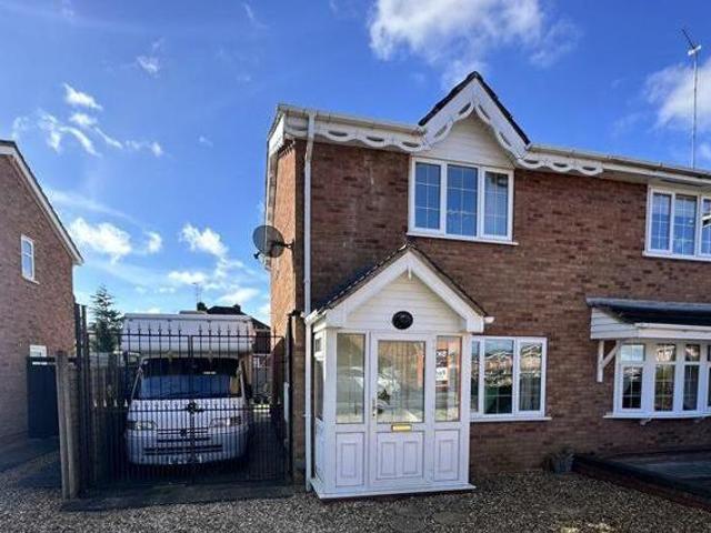 House for sale in Coseley, West Midlands